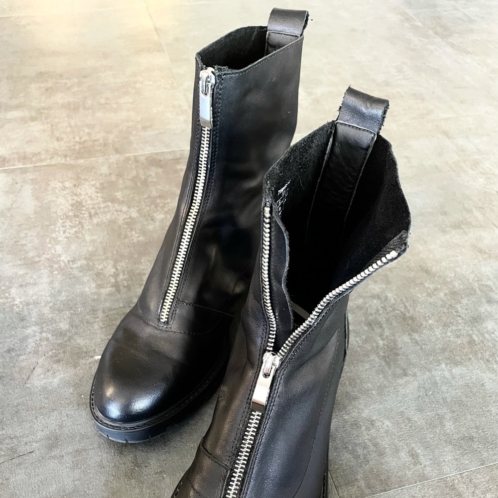 Zara Zip Boots. Size: 38